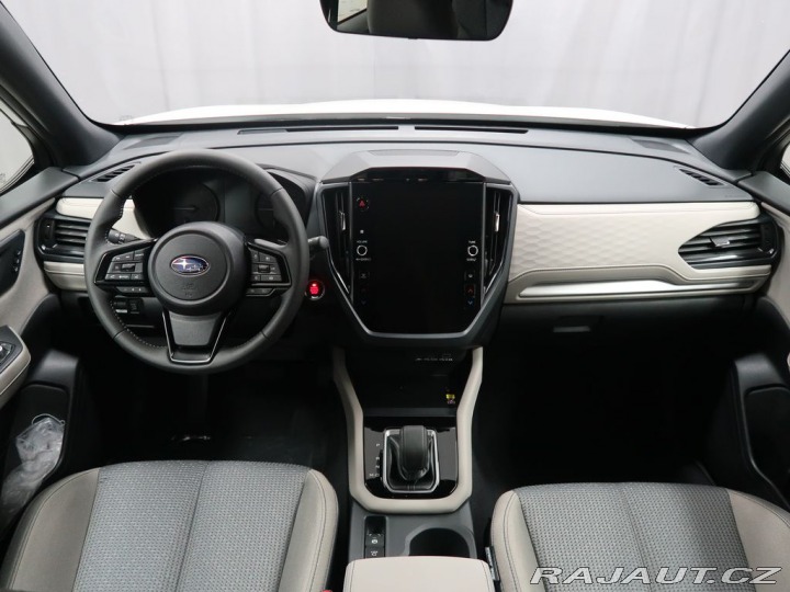 Subaru Forester COMFORT 4X4. K ODBĚRU IHN 2025