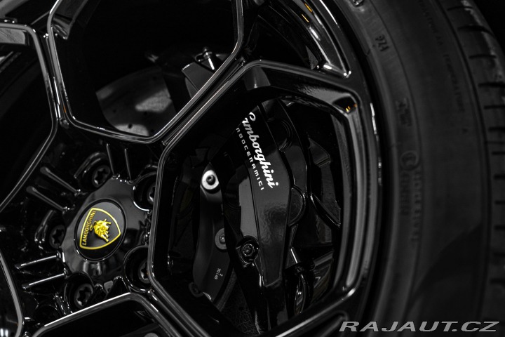 Lamborghini Urus Performante PPF/ZÁRUKA/KA 2024