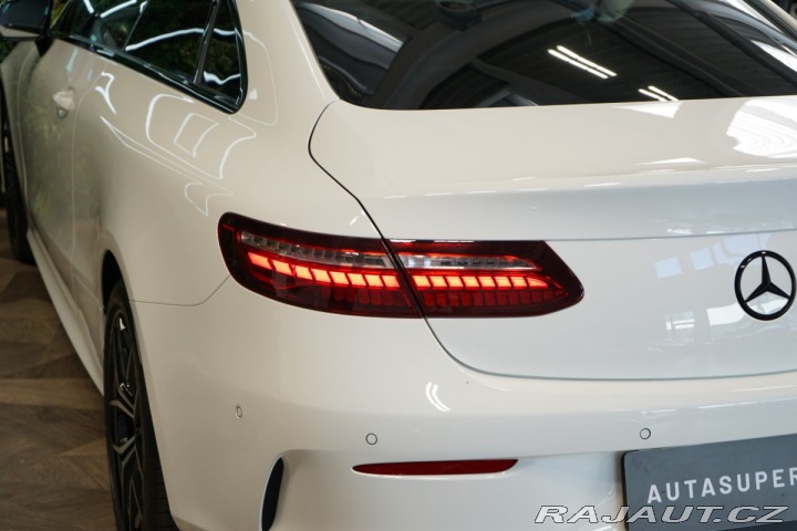 Mercedes-Benz E 200*COUPÉ*AMG*CAMERA*BURM 2022