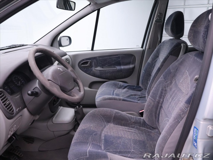 Renault Scénic 1,4 16V 70KW Klimatizace 2002