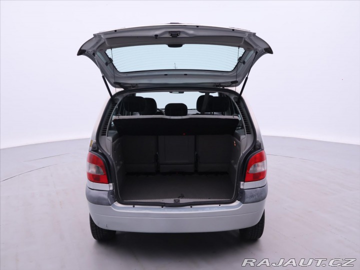 Renault Scénic 1,4 16V 70KW Klimatizace 2002