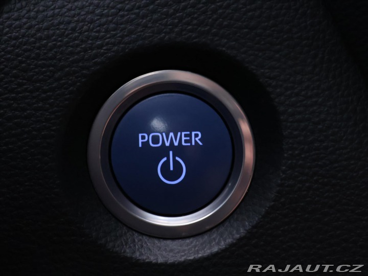 Toyota Corolla 1,8 Hybrid e-CVT 1.Maj DP 2022