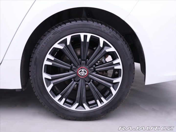 Toyota Corolla 1,8 Hybrid e-CVT 1.Maj DP 2022