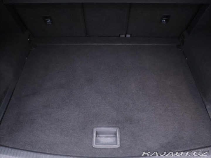 Volkswagen Tiguan 2,0 TDI DSG 4M CZ R-Line 2016