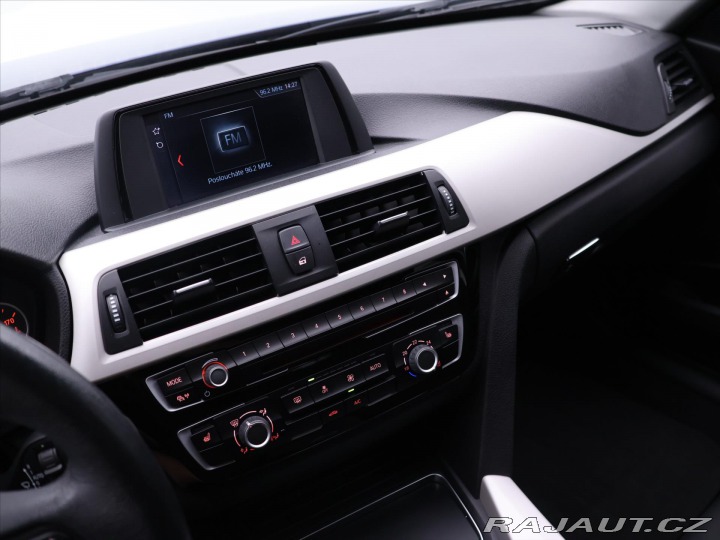BMW 3 2,0 320i 135kW Aut. Kame. 2017
