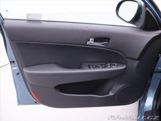 Hyundai i30 1,6 i 92kW CZ Klima Tažné 2009
