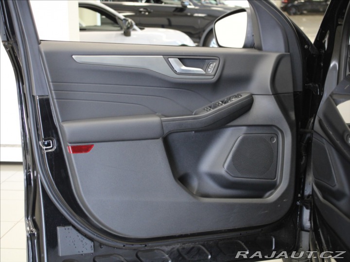 Ford Kuga 1,5 EBlue Titanium HeadUP 2022