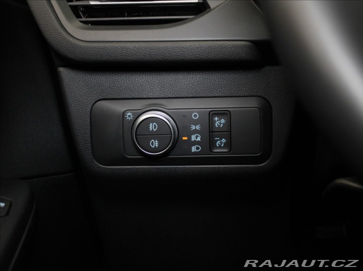 Ford Kuga 1,5 EBlue Titanium HeadUP 2022