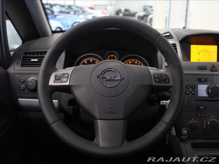 Opel Zafira 2,2 110kW Nové STK Akční 2007