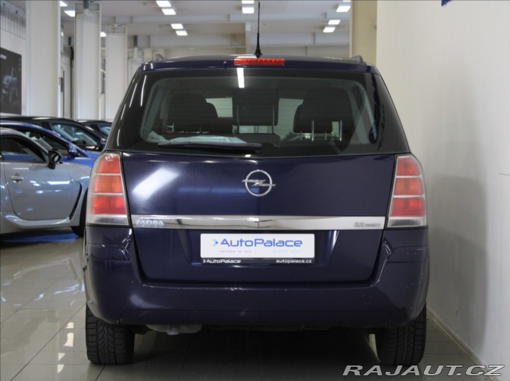Opel Zafira 2,2 i 110kW Nové STK 7-mí 2007