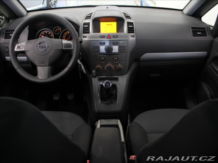 Opel Zafira 2,2 110kW Nové STK Akční 2007