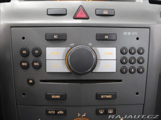 Opel Zafira 2,2 i 110kW Nové STK 7-mí 2007