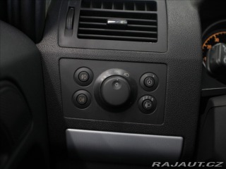 Opel Zafira 2,2 i 110kW Nové STK 7-mí 2007