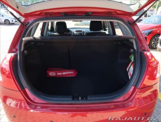 Kia Ceed 1,4 i KLIMA 2011