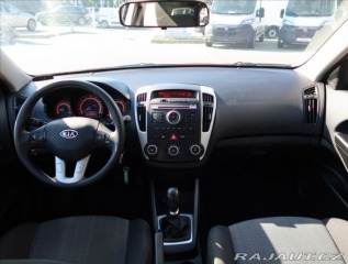 Kia Ceed 1,4 i KLIMA 2011