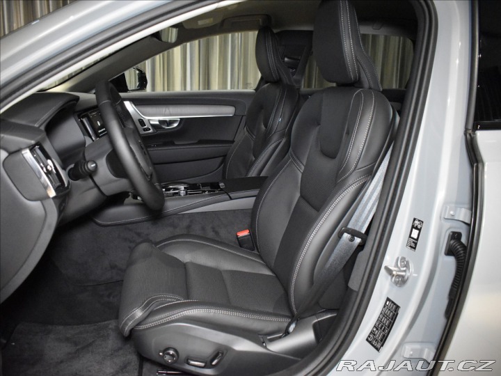 Volvo V90 2,0 T6 Plus Dark 2025