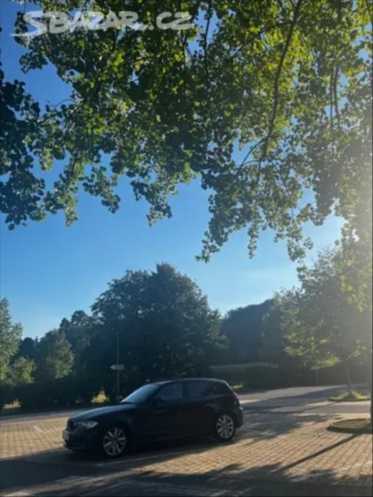 BMW 1 2,0   E87 118d (2007)