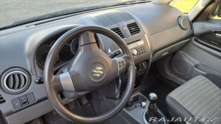 Suzuki SX4 1,6 4x4, benzín 88kW, v 2010
