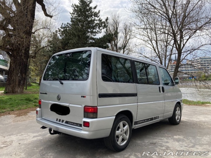 Volkswagen Caravelle T4 111kw 2003