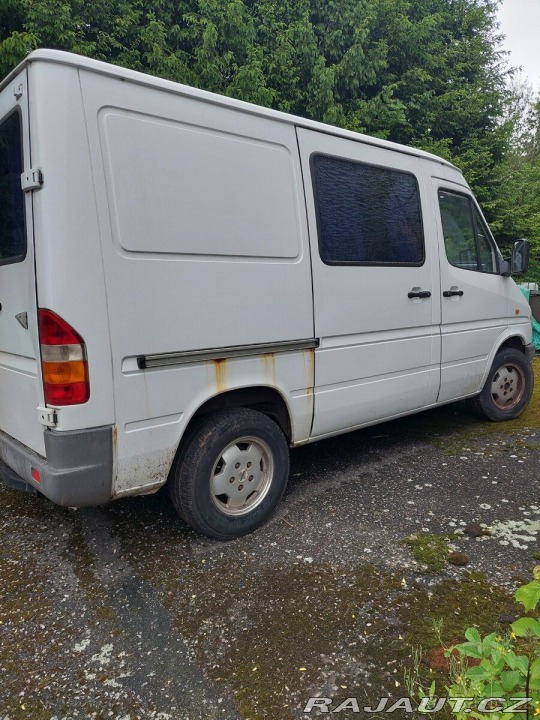 Mercedes-Benz Sprinter Obytný Sprinter 1800