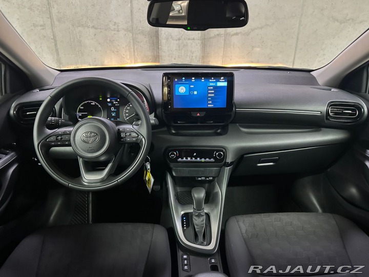 Toyota Yaris 1.5,Hybrid,Comfort 2025