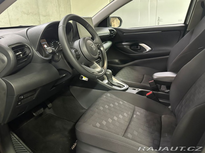Toyota Yaris Comfort 1.5 Hybrid e-CVT 2024