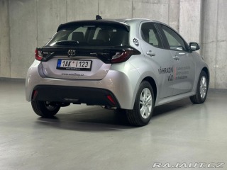 Toyota Yaris Comfort 1.5 Hybrid e-CVT 2024