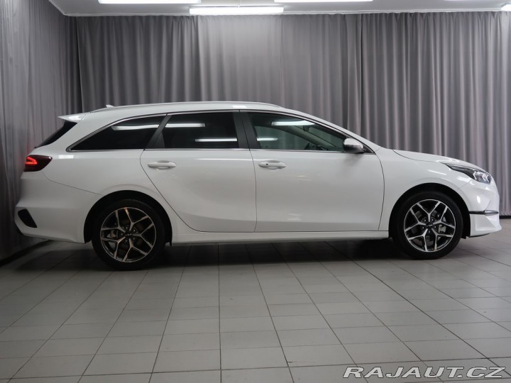 Kia Ceed SW TOP - K odběru IHNED 2025