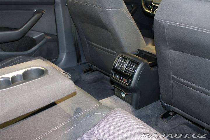 Volkswagen Passat 2.0 TDi Comfortline Nový 2017