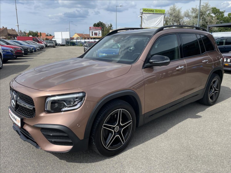 Mercedes-Benz GLB 2,0 200d 4M AMG*Panorama