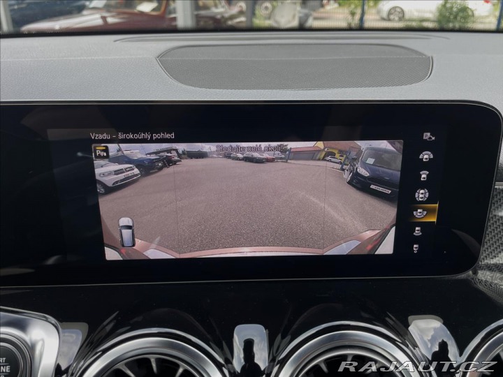 Mercedes-Benz GLB 2,0 200d 4M AMG*Panorama 2021
