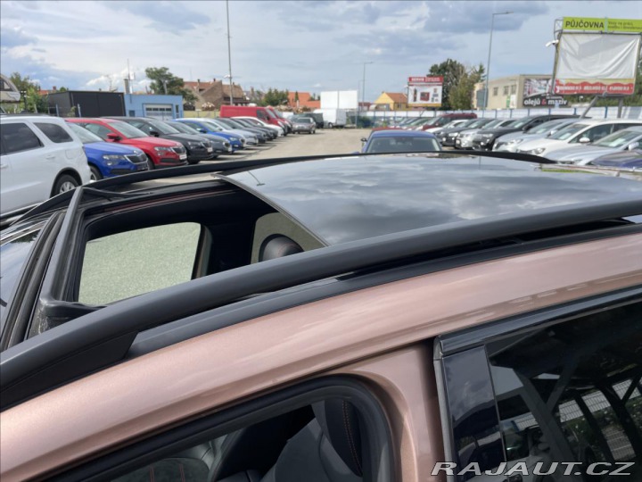 Mercedes-Benz GLB 2,0 200d 4M AMG*Panorama 2021
