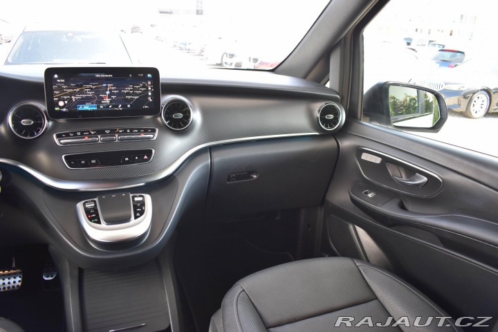 Mercedes-Benz V 300d 174kW 4MATIC AMG*TAŽ 2021