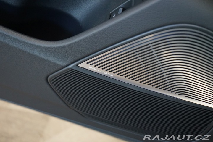 Audi RS Q8 471kW*CERAMIC*B&O ADV 2025