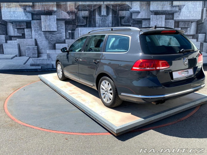 Volkswagen Passat 2.0TDi, 103KW 2011