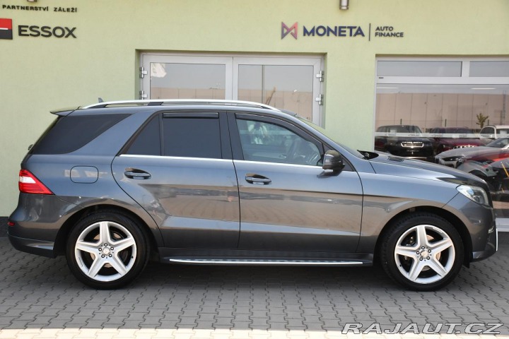 Mercedes-Benz M ML 350 V6 BLUTEC 4MATIC Č 2013