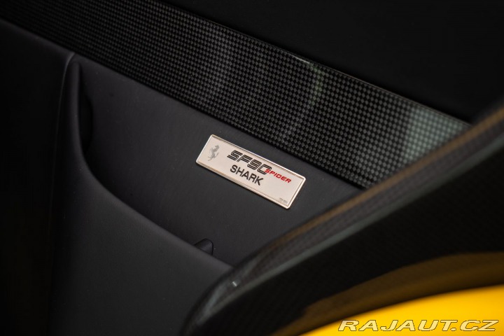 Ferrari SF90 Spider Tailor Made 1800