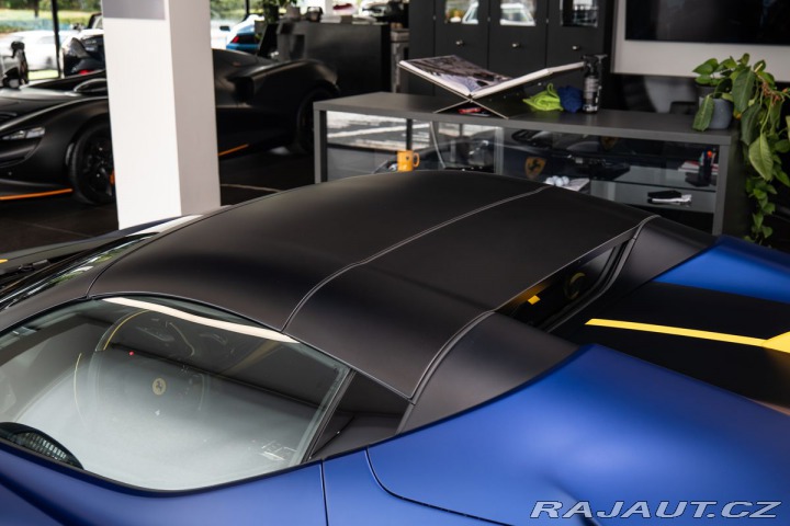 Ferrari SF90 Spider Tailor Made 1800