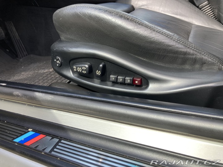 BMW 3  2004