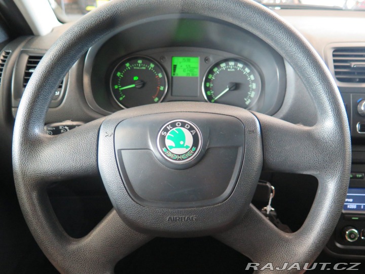 Škoda Fabia 1.2TSI,klima,výhřev,senzo 2010