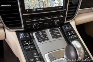 Porsche Panamera Turbo 2016