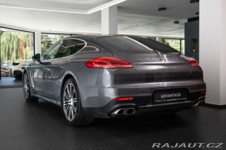Porsche Panamera Turbo 2016