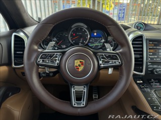 Porsche Cayenne 4.8 Turbo Sport chrono 2011