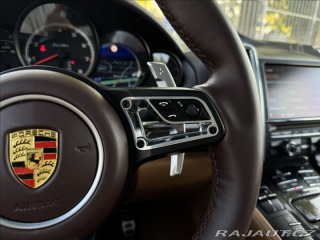 Porsche Cayenne 4.8 Turbo Sport chrono 2011