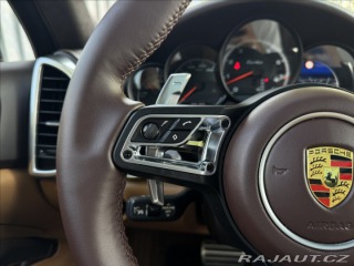 Porsche Cayenne 4.8 Turbo Sport chrono 2011