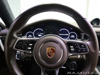 Porsche Panamera GTS Sport Turismo 338 kW 2019