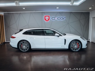 Porsche Panamera GTS Sport Turismo 338 kW 2019