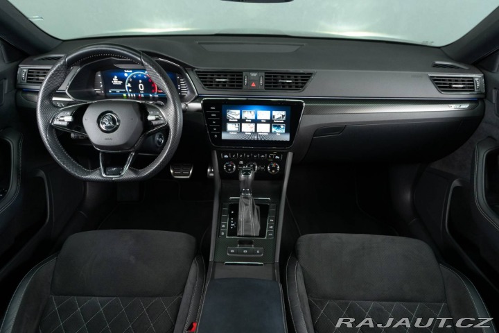 Škoda Superb Combi 2022