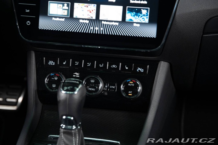 Škoda Superb Combi 2022