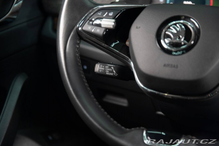 Škoda Octavia Combi 2022